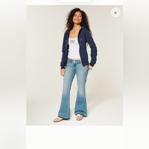Hollister Women's Dark Blue Flare Jeans NWT